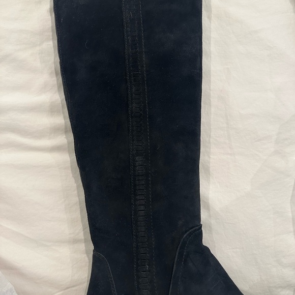 Brand New Vince Camuto Kochelda Over the Knee Boot Black Suede Size 8.5M - Picture 2 of 6